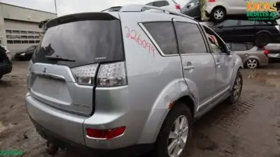 Bildeler fra Mitsubishi Outlander 2,0d 2008mod. (226099)