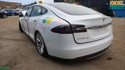Bildeler fra Tesla Model S 290kW 2015mod. (226305)